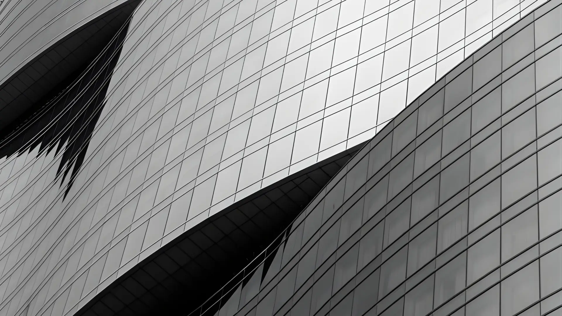 Diamond-pattern curved glass facade